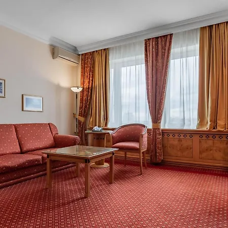 Hotel Natsionalny Kyiv