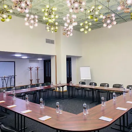 Natsionalny 4* Kyiv