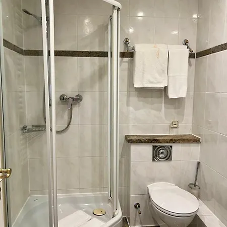 Hotel Natsionalny