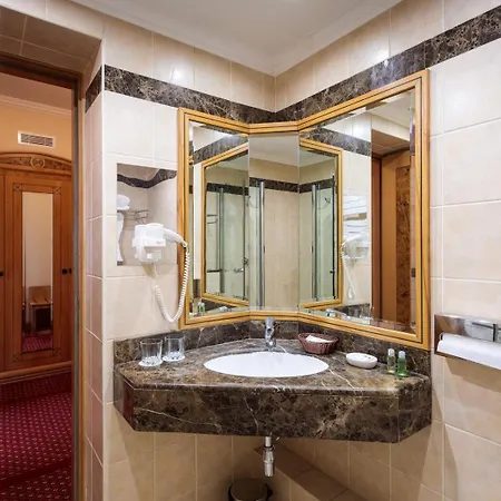 Natsionalny Hotell Kiev
