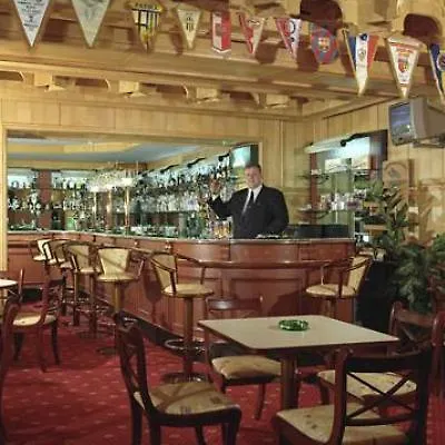 Natsionalny Hotell